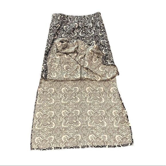 Old Navy Women’s Skirt Size Small Petite - Picture 2 of 2